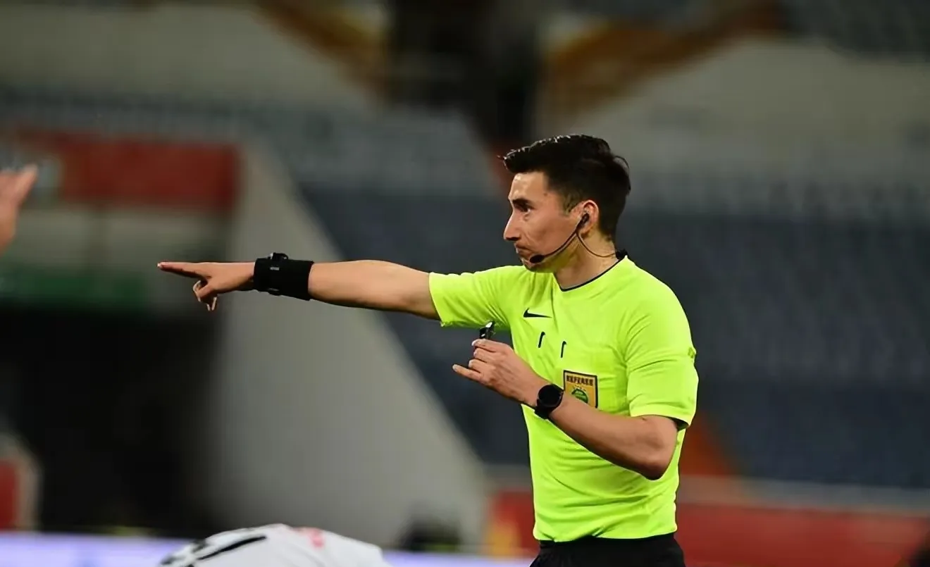 jiuyou.com国际比赛日葡超焦点战，尤文图斯止住颓势，压力陡增，临场指挥获称赞的简单介绍